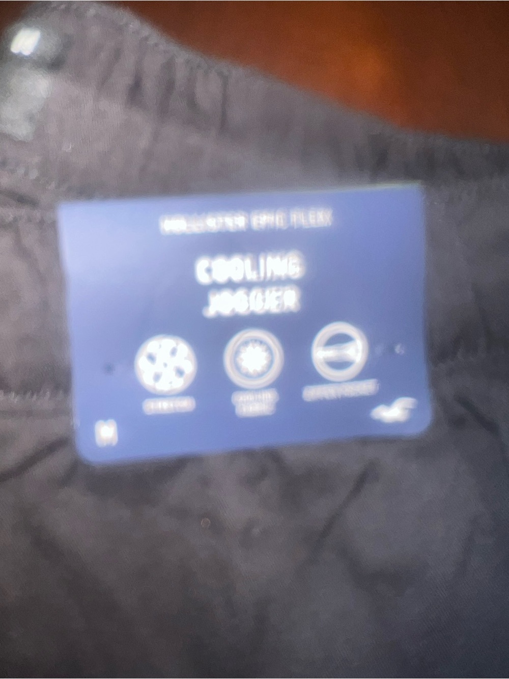 Hollister cooling joggers size medium- new with tags - Picture 2 of 2